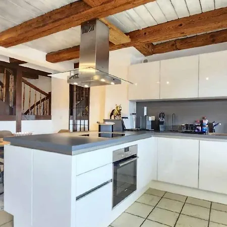 Apartamento Maisonette-wohnung In Der Innenstadt Von *